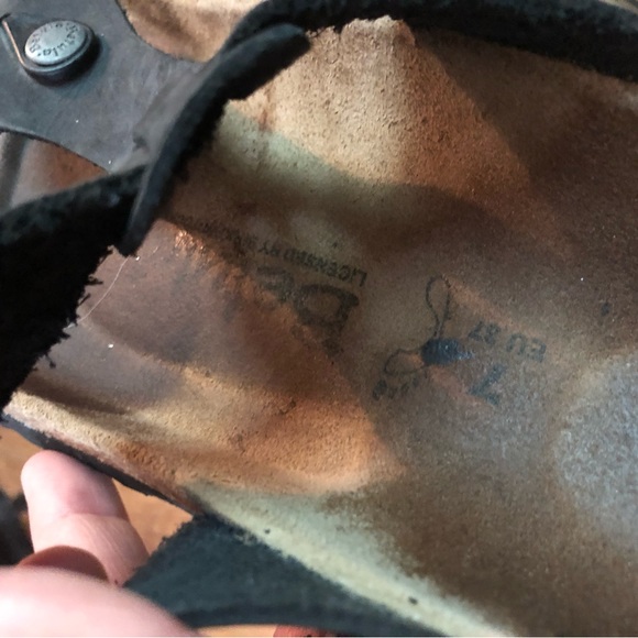 Betulah Sandals - Picture 8 of 9